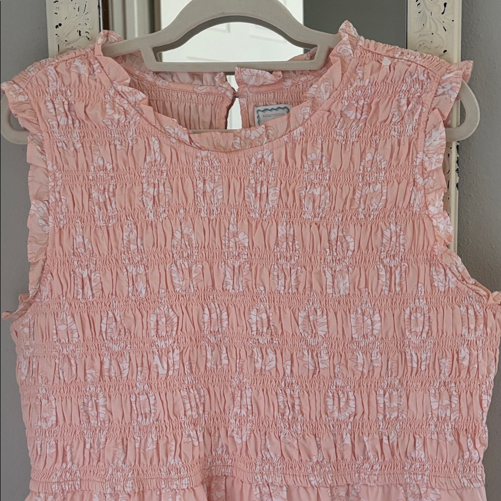 Gorgeous ladies 100% cotton Size16 $29